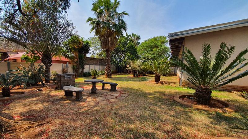 3 Bedroom Property for Sale in The Orchards Gauteng