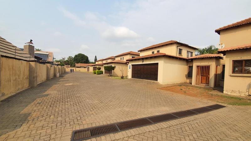 3 Bedroom Property for Sale in Theresa Park Gauteng