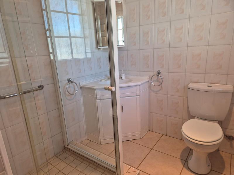 4 Bedroom Property for Sale in Buurendal Gauteng