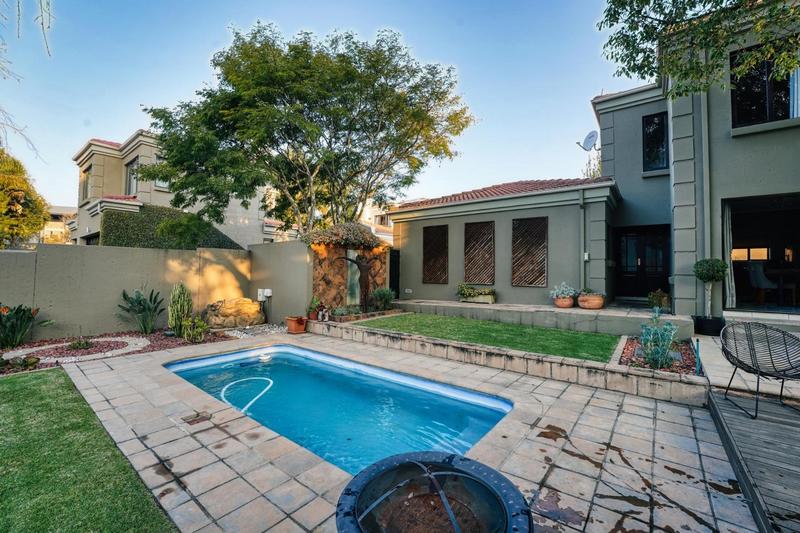 3 Bedroom Property for Sale in Lonehill Gauteng