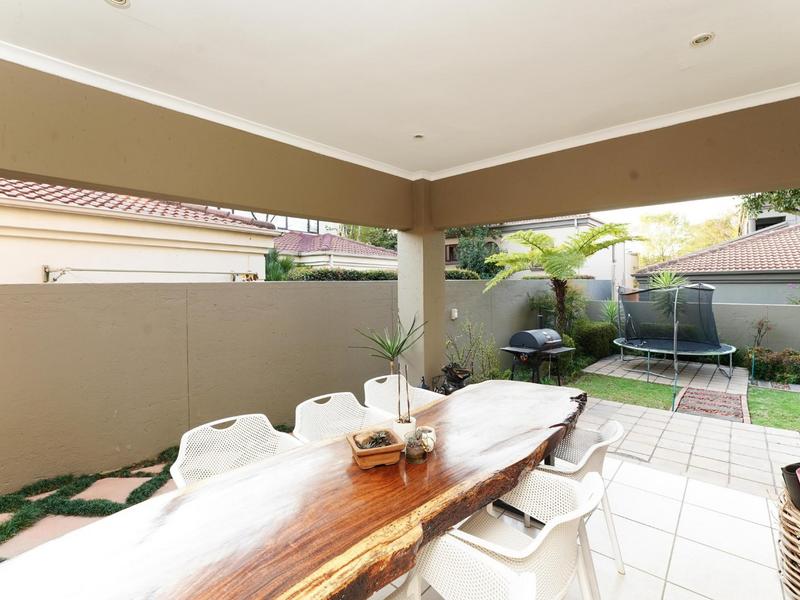 3 Bedroom Property for Sale in Lonehill Gauteng