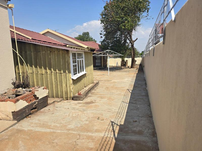 3 Bedroom Property for Sale in Elspark Gauteng