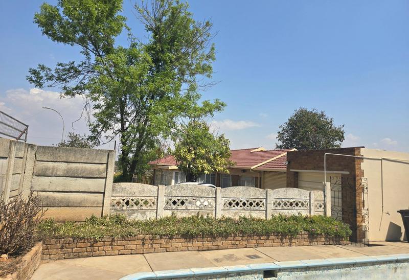 3 Bedroom Property for Sale in Elspark Gauteng