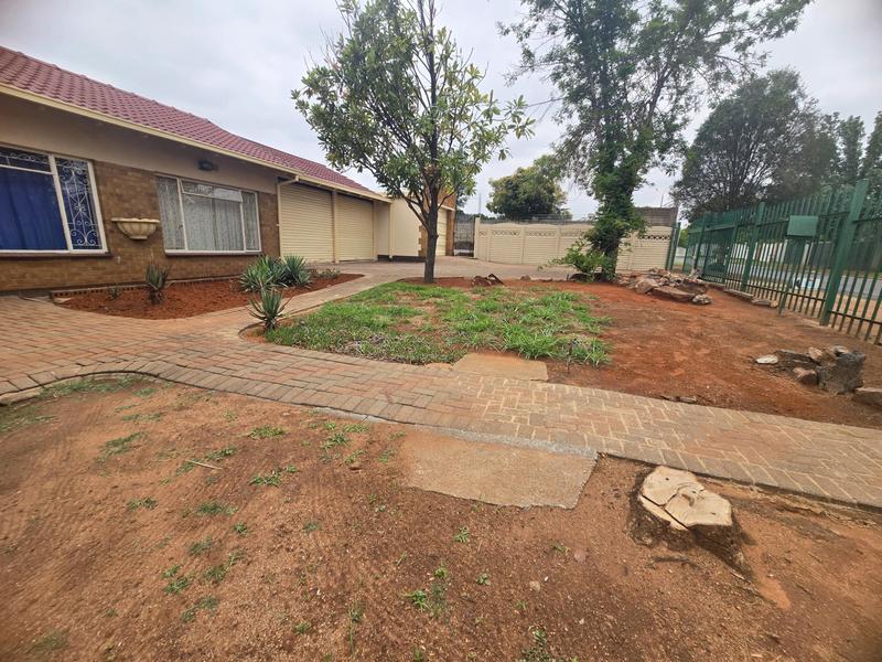 3 Bedroom Property for Sale in Elspark Gauteng