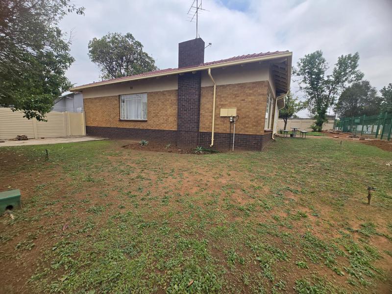 3 Bedroom Property for Sale in Elspark Gauteng