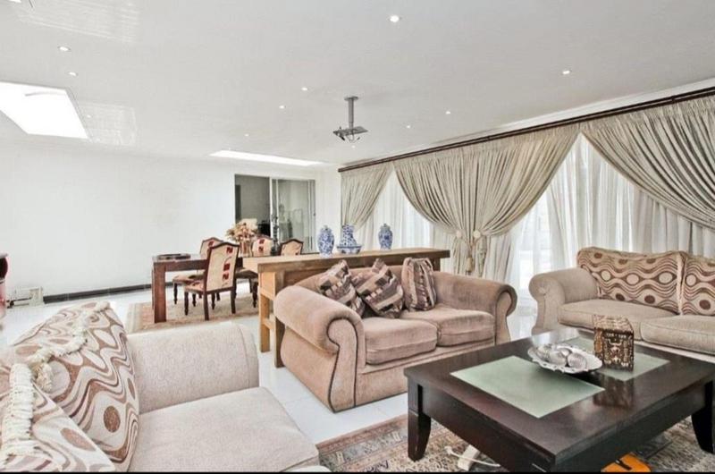 4 Bedroom Property for Sale in Bryanston Gauteng