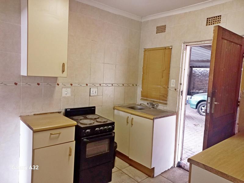 4 Bedroom Property for Sale in Birchleigh North Gauteng