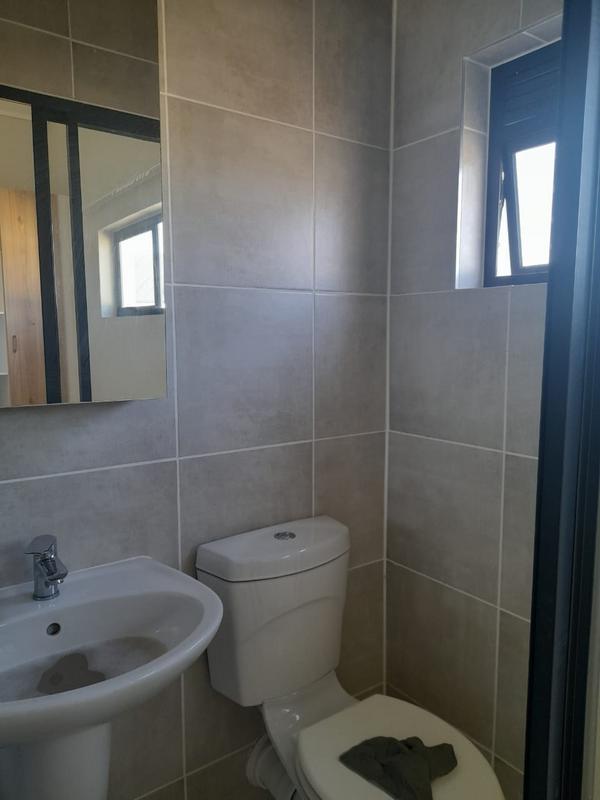 To Let 1 Bedroom Property for Rent in Linbro Park Gauteng