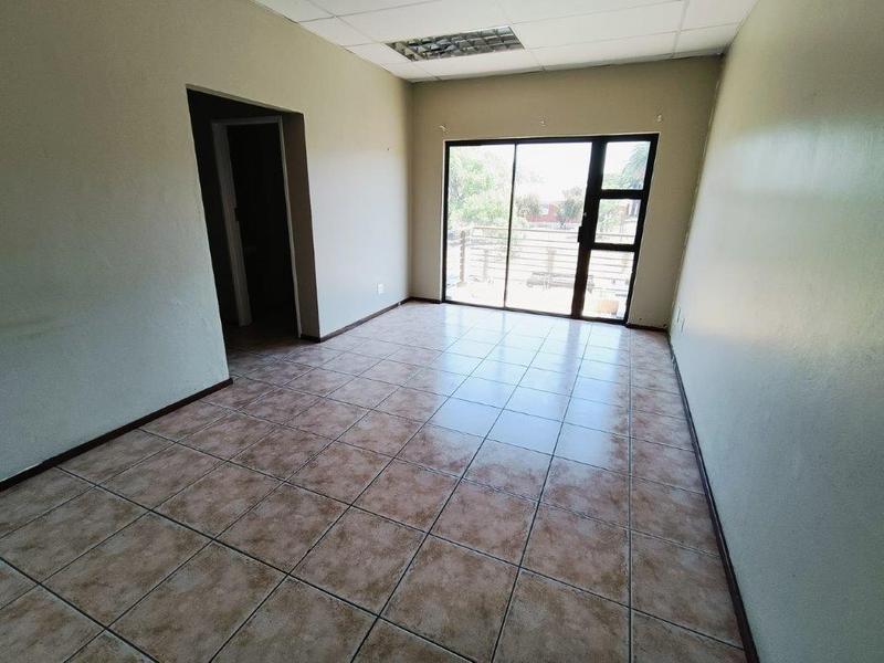 To Let commercial Property for Rent in Roodepoort Gauteng