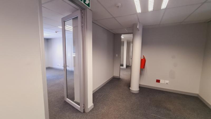 To Let commercial Property for Rent in Nieuw Muckleneuk Gauteng