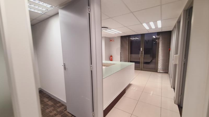 To Let commercial Property for Rent in Nieuw Muckleneuk Gauteng