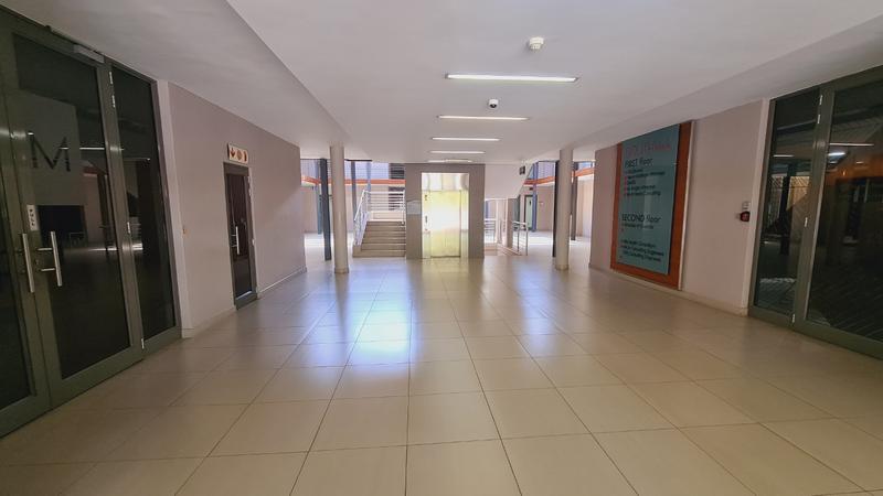 To Let commercial Property for Rent in Nieuw Muckleneuk Gauteng