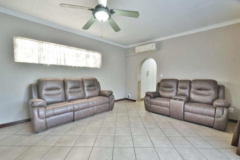 5 Bedroom Property for Sale in Mayberry Park Gauteng