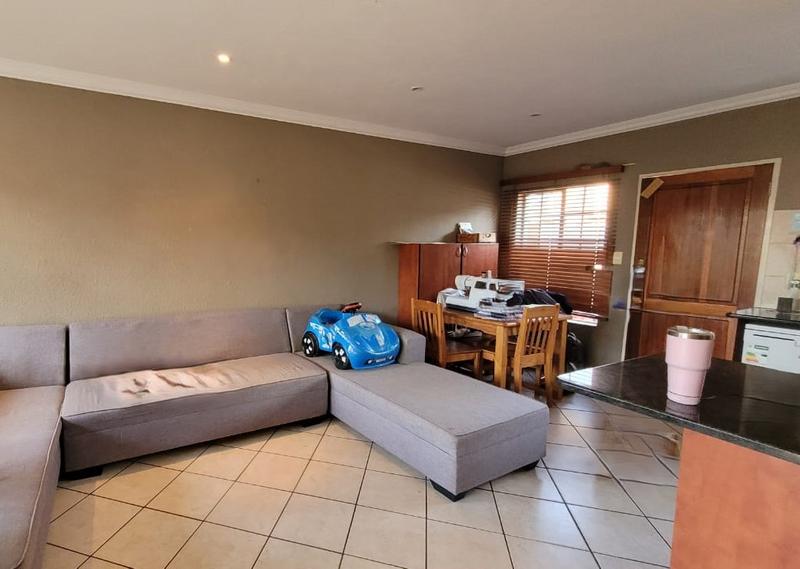 3 Bedroom Property for Sale in Annlin Gauteng