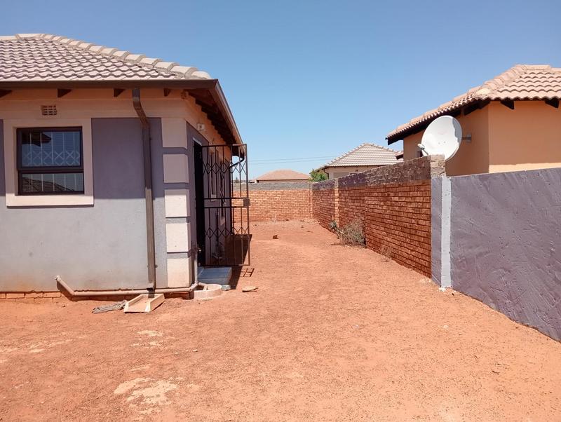 3 Bedroom Property for Sale in Westonaria Gauteng