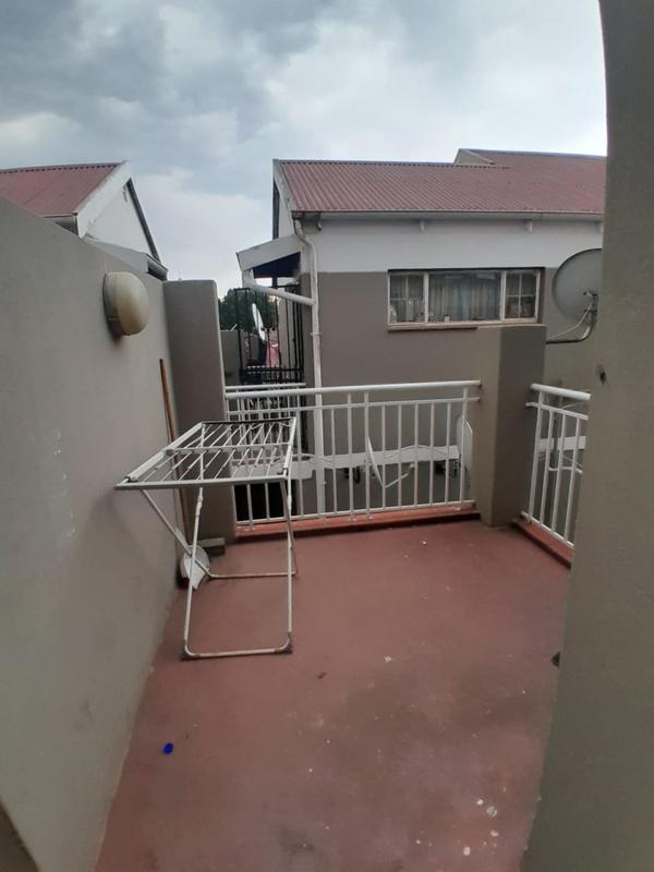 2 Bedroom Property for Sale in Troyeville Gauteng