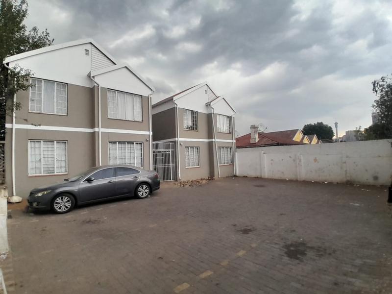 2 Bedroom Property for Sale in Troyeville Gauteng