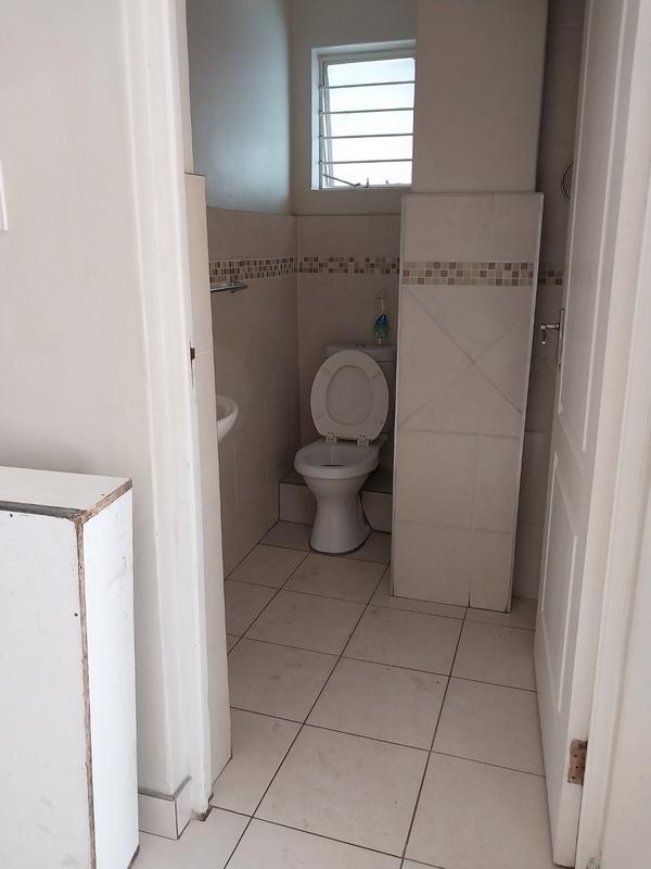 To Let 2 Bedroom Property for Rent in Kensington Gauteng