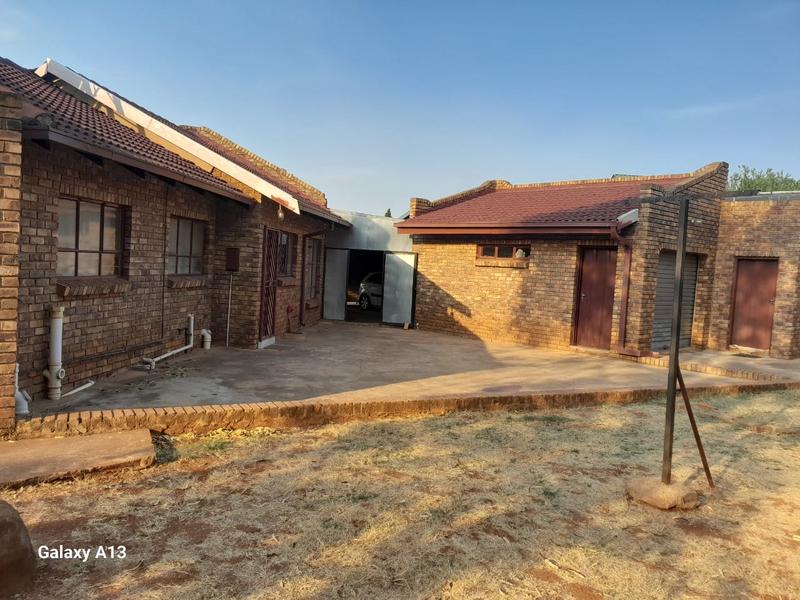 4 Bedroom Property for Sale in The Orchards Gauteng