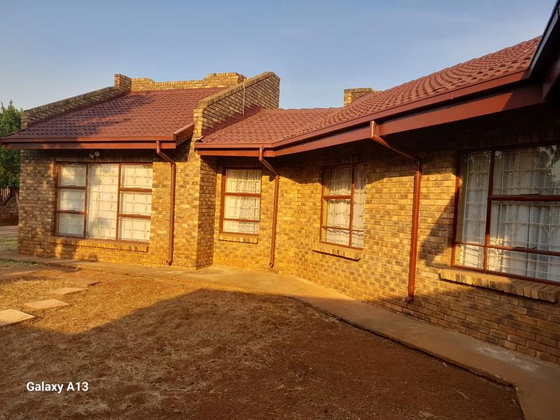 4 Bedroom Property for Sale in The Orchards Gauteng