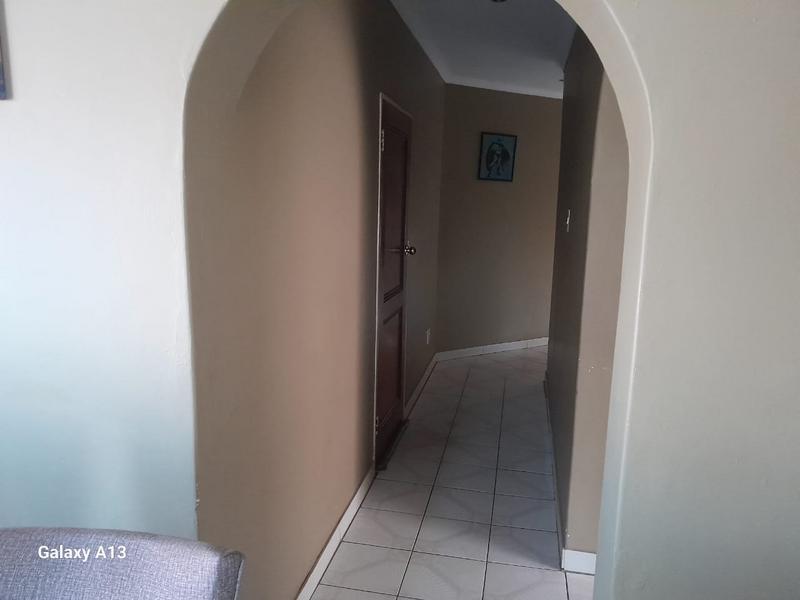 4 Bedroom Property for Sale in The Orchards Gauteng