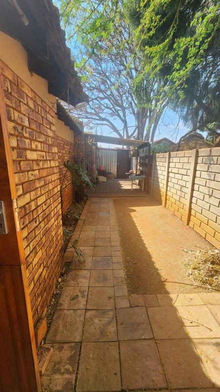 3 Bedroom Property for Sale in Doornpoort Gauteng