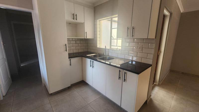 5 Bedroom Property for Sale in Doornpoort Gauteng