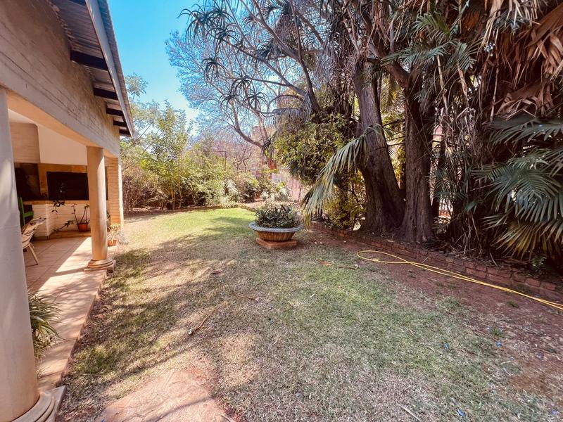 5 Bedroom Property for Sale in Wonderboom South Gauteng