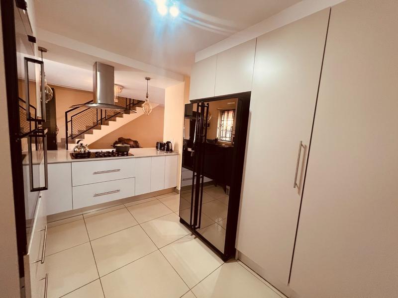 4 Bedroom Property for Sale in Akasia Gauteng