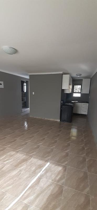 To Let 2 Bedroom Property for Rent in Birch Acres Gauteng