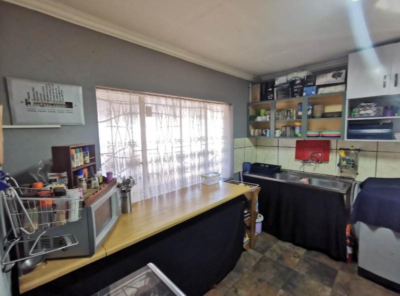 3 Bedroom Property for Sale in Klopperpark Gauteng