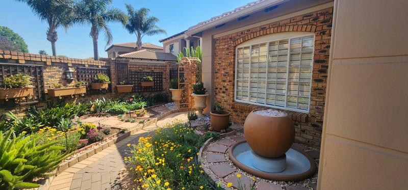 4 Bedroom Property for Sale in Libradene Gauteng