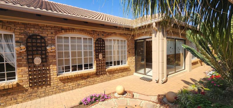 4 Bedroom Property for Sale in Libradene Gauteng