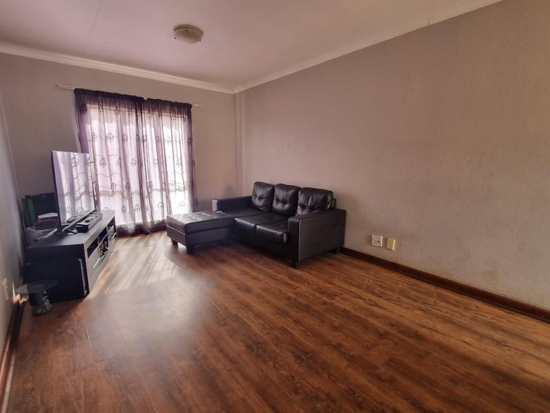 To Let 1 Bedroom Property for Rent in Newmark Estate Gauteng