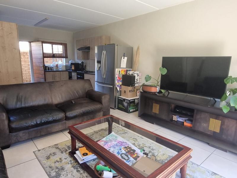 To Let 3 Bedroom Property for Rent in Oukraal Estate Gauteng