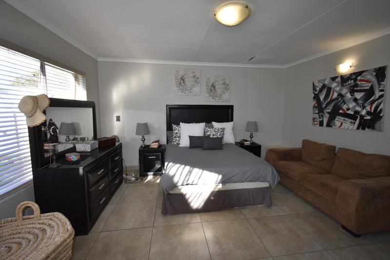 4 Bedroom Property for Sale in Noordkruin Gauteng