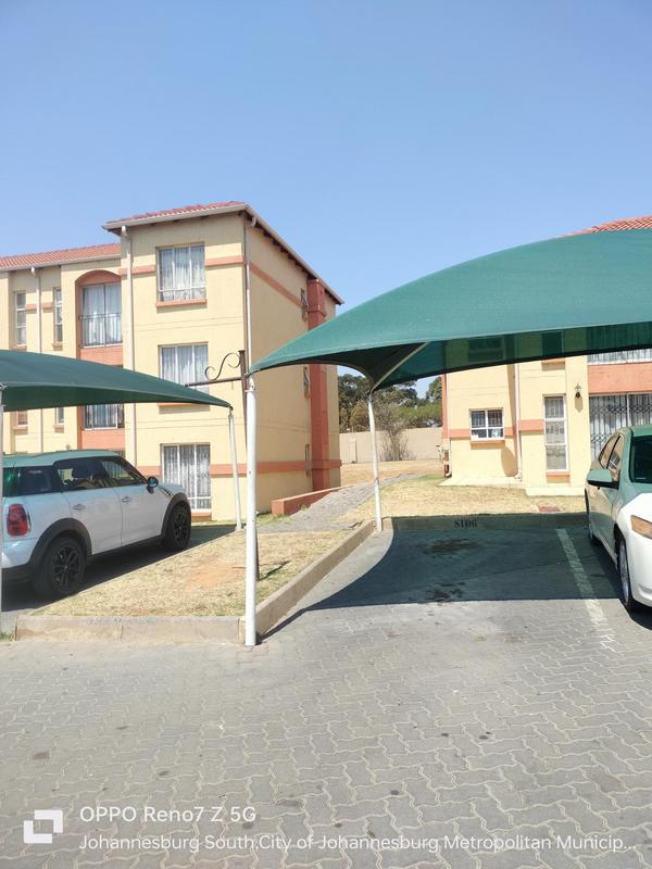 2 Bedroom Property for Sale in Ormonde View Gauteng