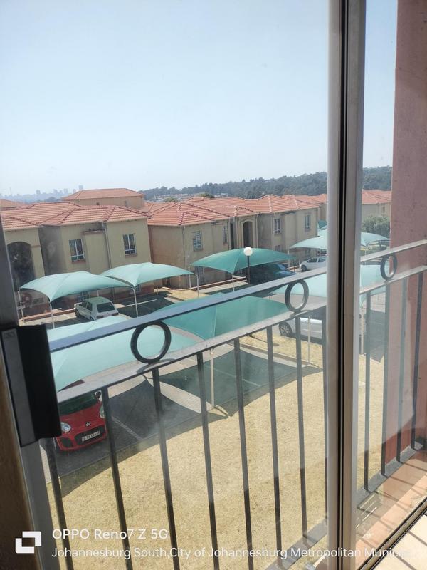 2 Bedroom Property for Sale in Ormonde View Gauteng