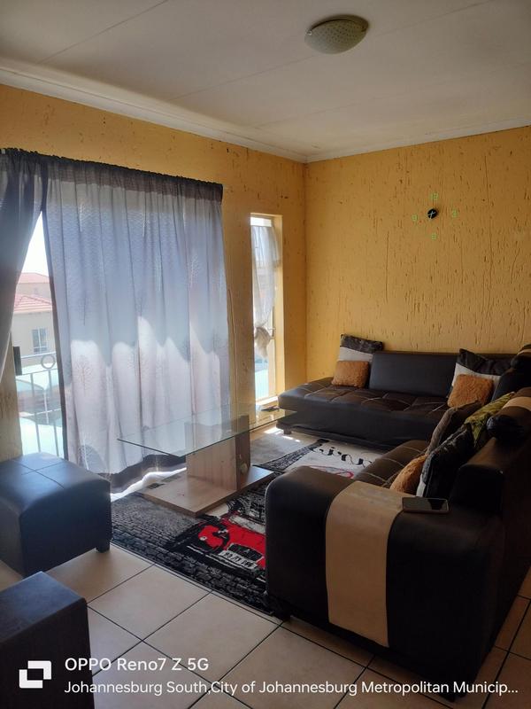 2 Bedroom Property for Sale in Ormonde View Gauteng