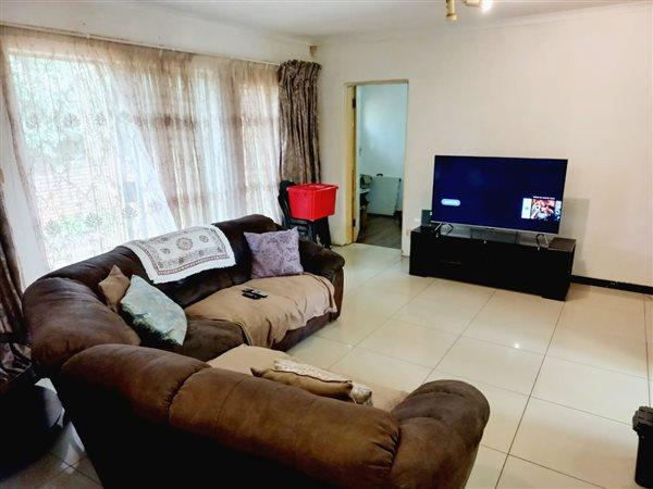 To Let 3 Bedroom Property for Rent in Birchleigh Gauteng