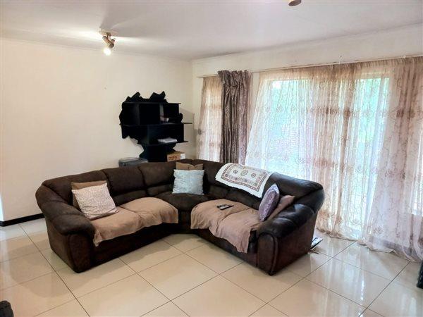 To Let 3 Bedroom Property for Rent in Birchleigh Gauteng