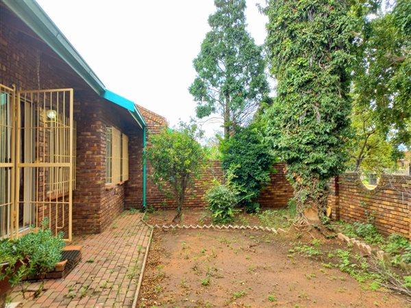 To Let 3 Bedroom Property for Rent in Birchleigh Gauteng