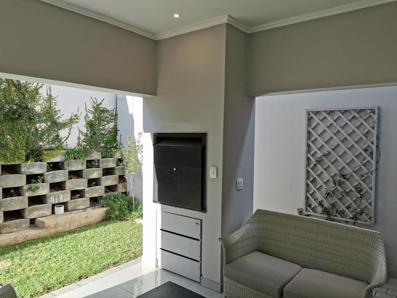 3 Bedroom Property for Sale in Bryanston Gauteng