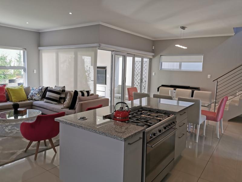 3 Bedroom Property for Sale in Bryanston Gauteng