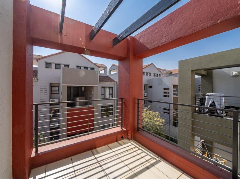 1 Bedroom Property for Sale in Fourways Gauteng