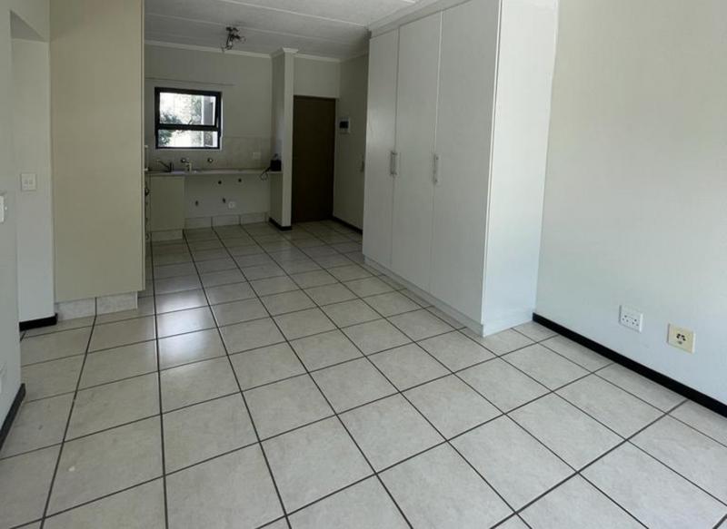 1 Bedroom Property for Sale in Paulshof Gauteng