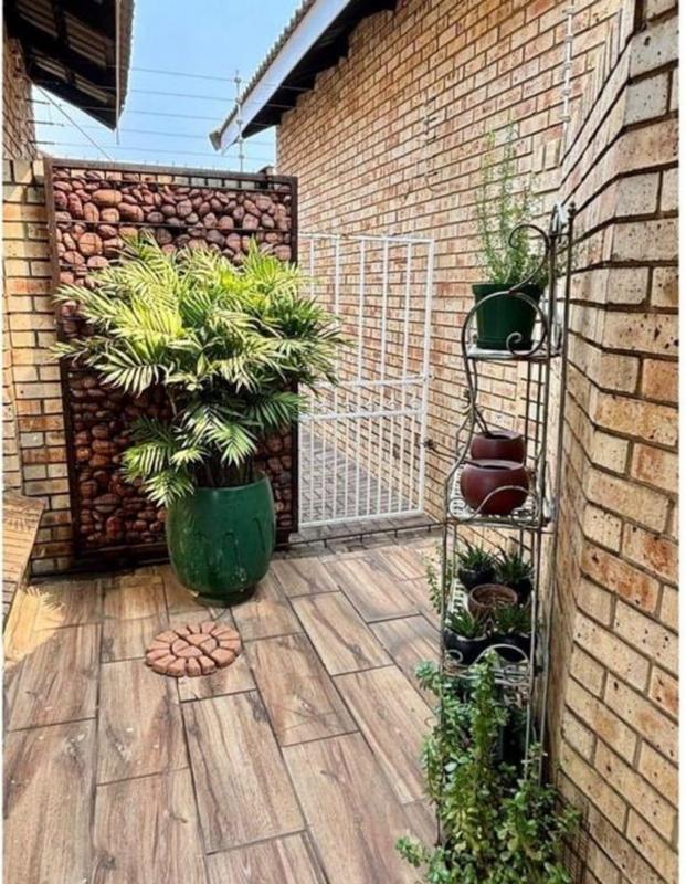 To Let 3 Bedroom Property for Rent in Vanderbijlpark SW 5 Gauteng