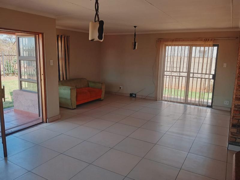 To Let 3 Bedroom Property for Rent in Meyerton Gauteng