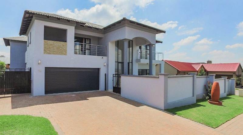 To Let 5 Bedroom Property for Rent in Midstream Ridge Gauteng