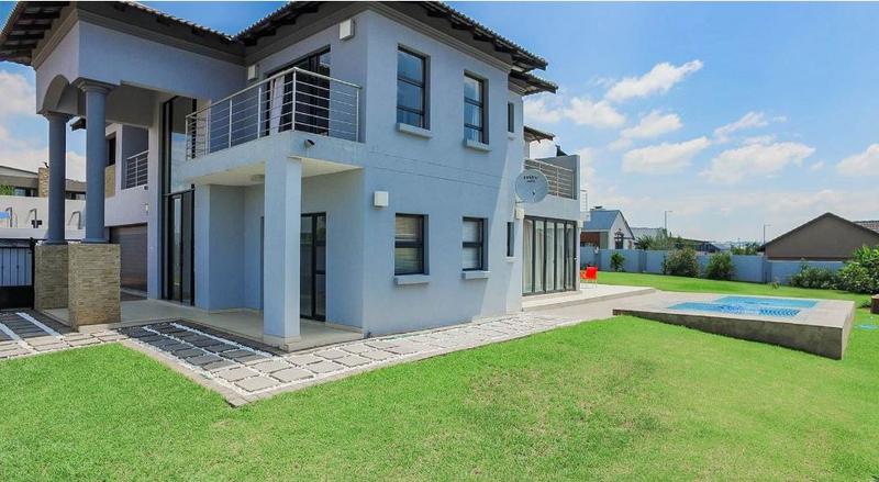 To Let 5 Bedroom Property for Rent in Midstream Ridge Gauteng